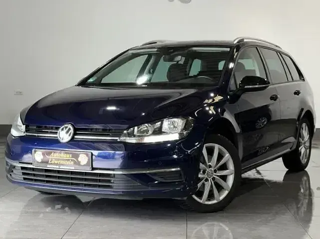 Gebraucht VW Golf VII IQ Drive 116 PS (85 kW) 2019 Blau Limousine