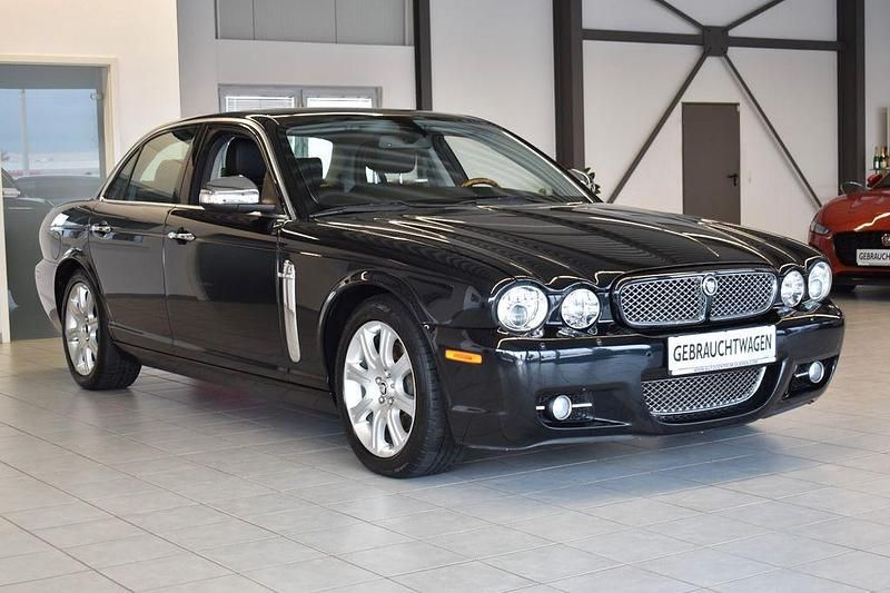 Gebraucht Jaguar XJ8 Executive 298 PS (219 kW) 2007 Schwarz Limousine