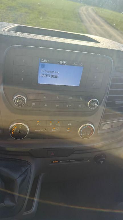 Gebraucht Ford Transit Custom 177 PS (130 kW) 2021 Grau Van / Kleinbus