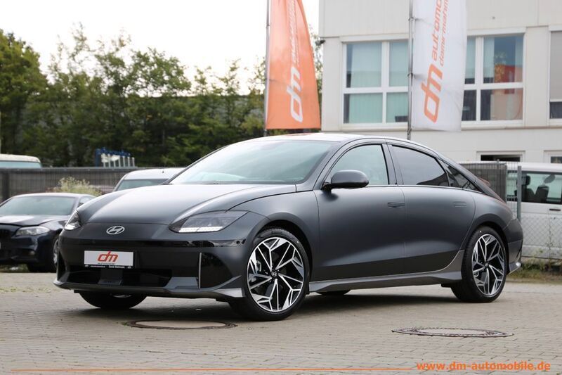 Grau Neu 2024 Hyundai Ioniq 6 Techniq Limousine | 64.780 € - Bild 1/4