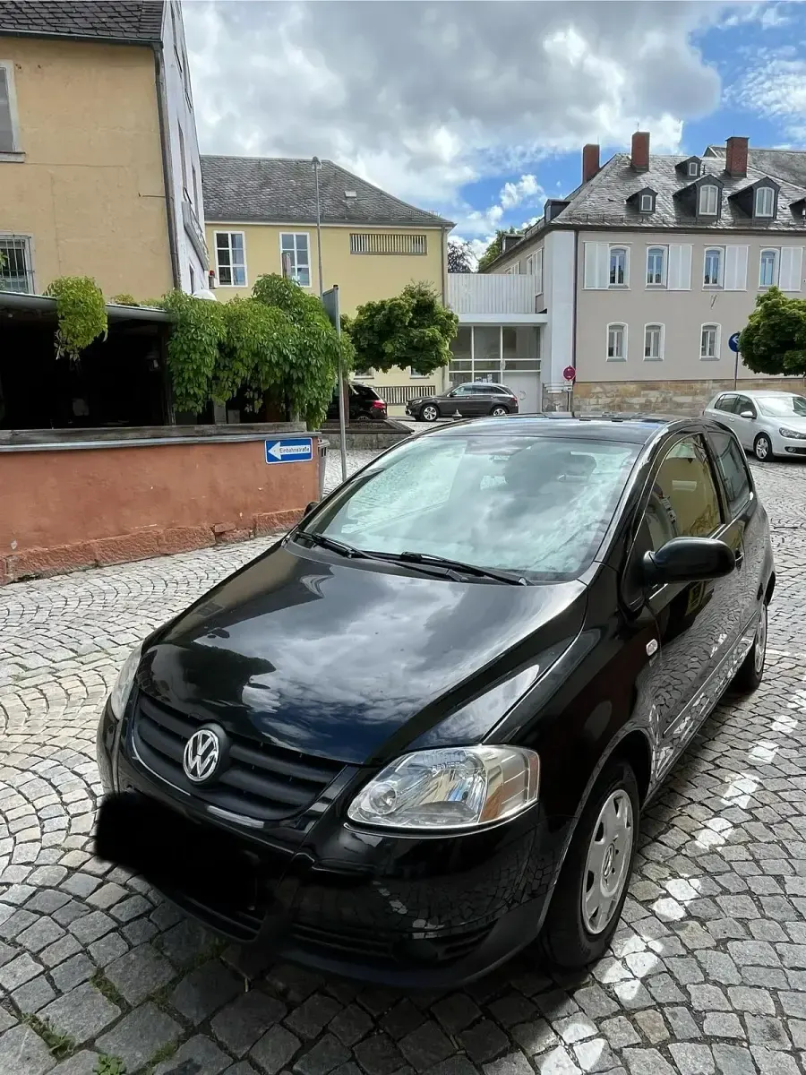 Gebraucht VW Fox 55 PS (40 kW) 2006 Schwarz Kleinwagen