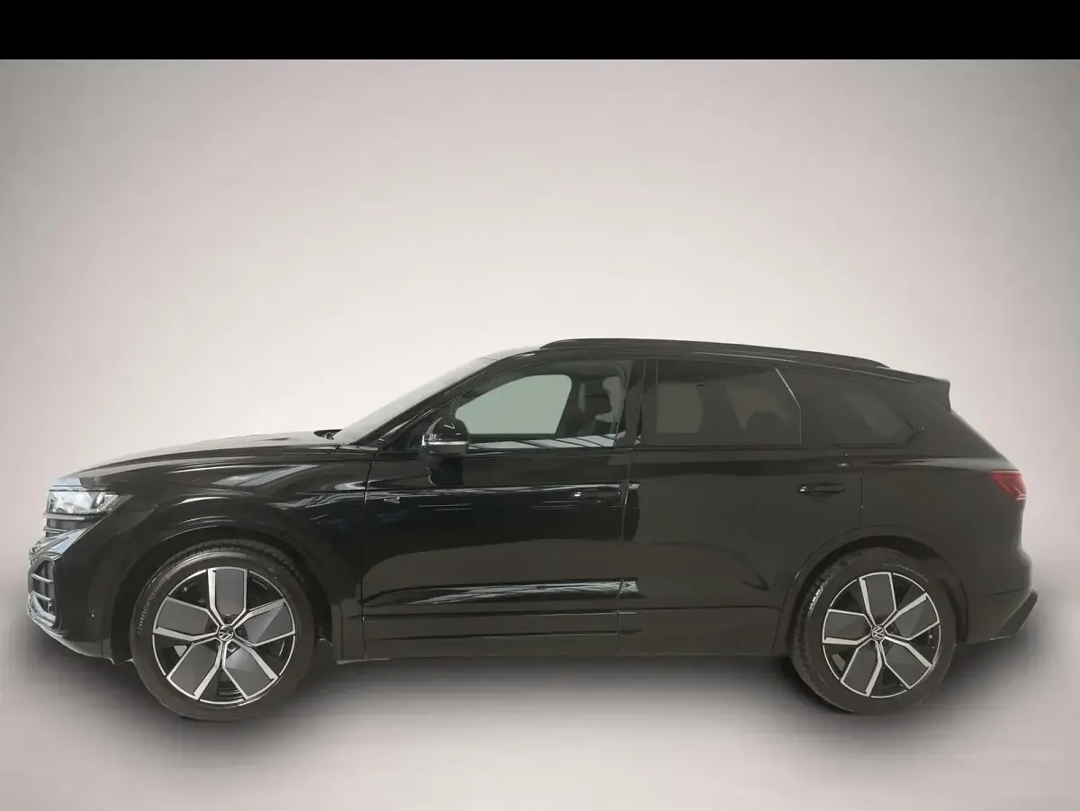 Gebraucht VW Touareg Style 286 PS (210 kW) 2025 Manufacturer SUV