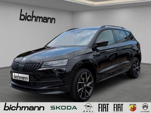Schwarz Gebraucht 2021 Skoda Karoq SportLine SUV | 24.990 € (Fairer Preis) - Bild 1/4