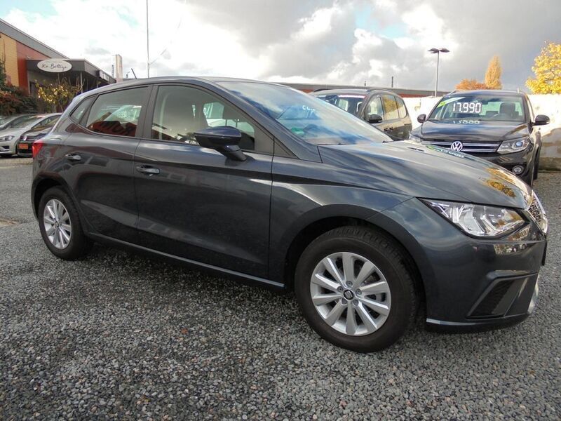 Gebraucht Seat Ibiza Style 90 PS (66 kW) 2019 Grau Limousine