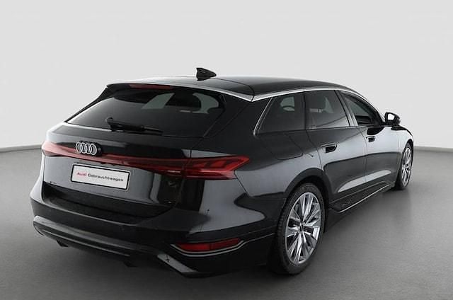 Gebraucht Audi A6 e-tron Performance 269 kW (367 PS) 2025 Mythosschwarz metallic Kombi