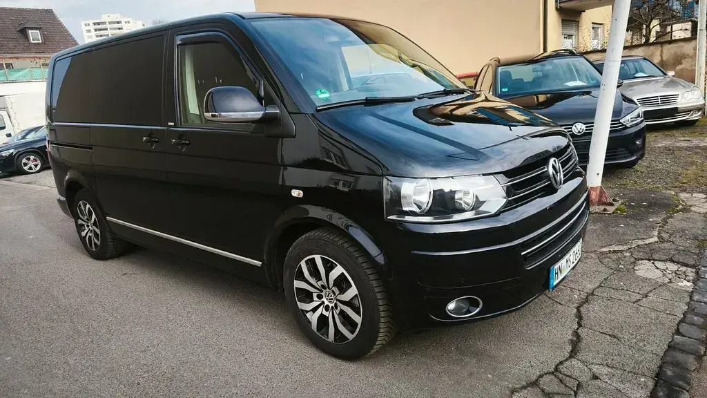 Używany VW T5 Cup 179 KM (131 kW) 2014 Czarny Van