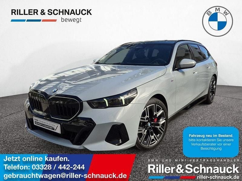Grau Gebraucht 2025 BMW 520 M Sport Kombi | 55.950 € (Guter Preis) - Bild 1/4