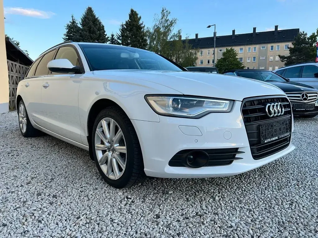Używany Audi A6 Ambiente 204 KM (150 kW) 2014 Biały Kombi