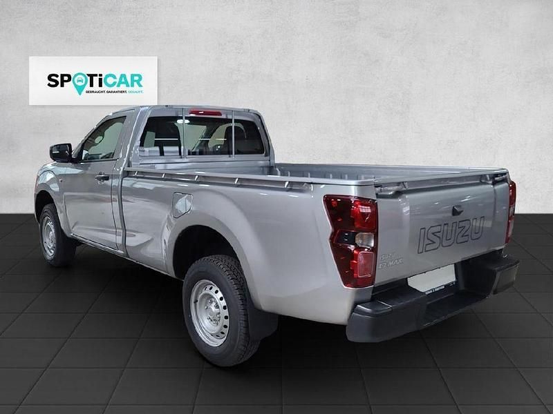 Neu Isuzu D-Max 163 PS (119 kW) 2025 Silber SUV