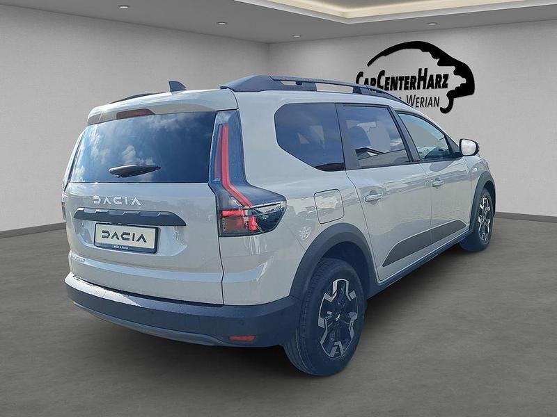 Neu Dacia Jogger Journey 110 PS (80 kW) 2026 Van / Kleinbus