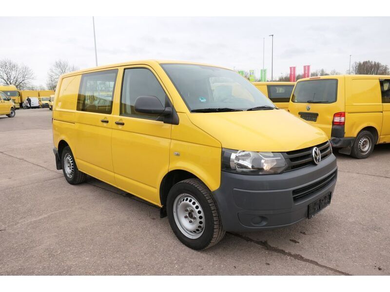 Gebraucht VW T5 84 PS (61 kW) 2011 Ginstergelb r1032 Van