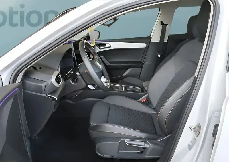 Gebraucht Seat Leon FR 150 PS (110 kW) 2025 Weiß Kleinwagen