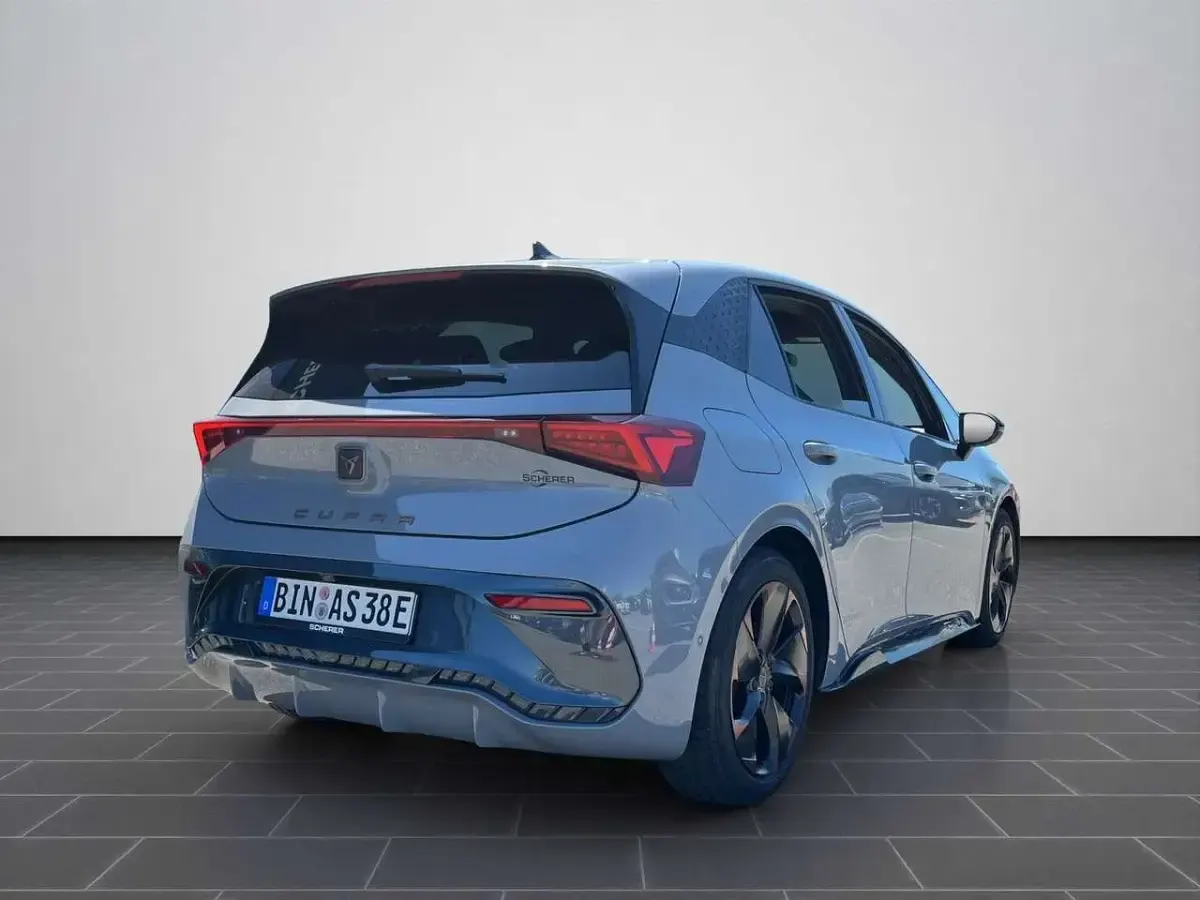 Gebraucht Cupra Born 169 kW (231 PS) 2026 Vaporgrau Kleinwagen