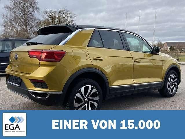 Gebraucht VW T-Roc Active 150 PS (110 kW) 2021 Gelb metallic SUV