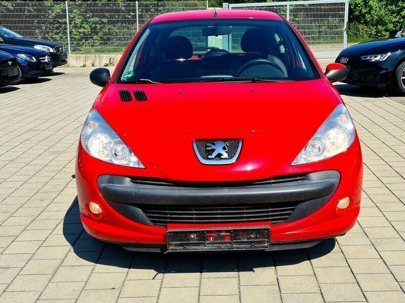 Gebraucht Peugeot 206+ Basis 60 PS (44 kW) 2009 Rot Kleinwagen