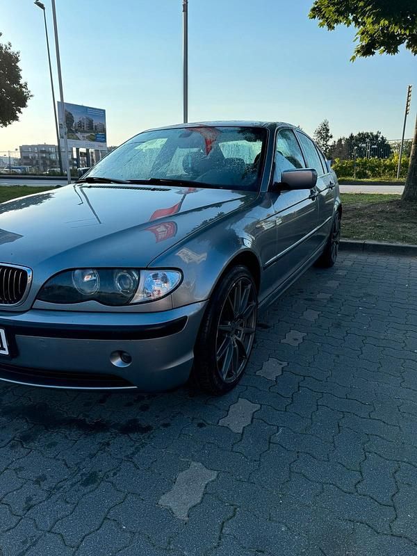 Gebraucht BMW 320 170 PS (125 kW) 2004 Limousine