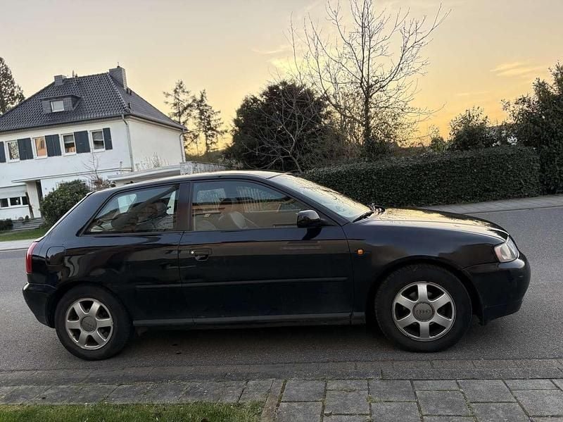 Gebraucht Audi A3 Attraction 101 PS (74 kW) 1997 Kleinwagen