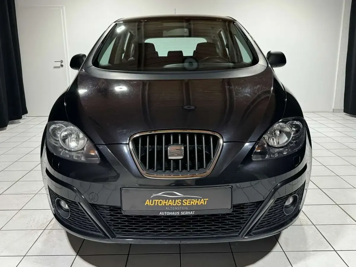 Używany Seat Altea Copa 125 KM (91 kW) 2011 Czarny Minivan