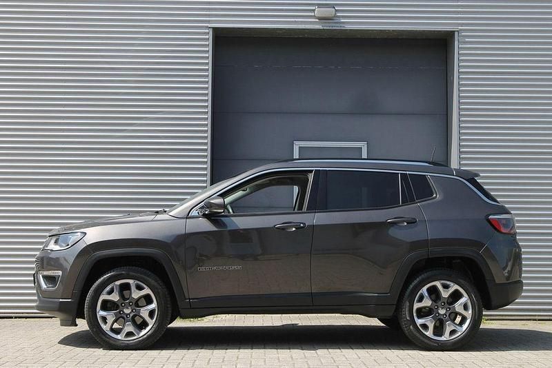 Second-hand Jeep Compass Limited 170 CP (125 kW) 2017 Gri SUV
