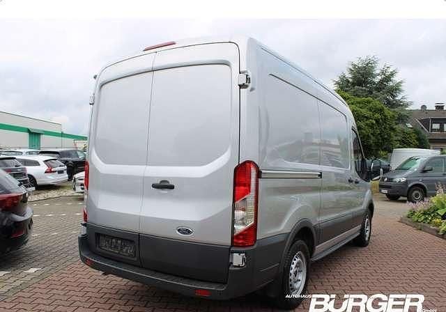 Gebraucht Ford Transit Trend 105 PS (77 kW) 2018 Silber metallic