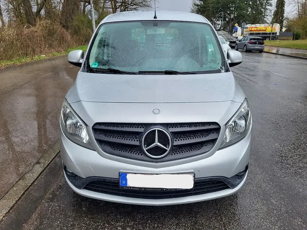 Gebraucht Mercedes Citan 111 110 PS (80 kW) 2014 Silber Van / Kleinbus