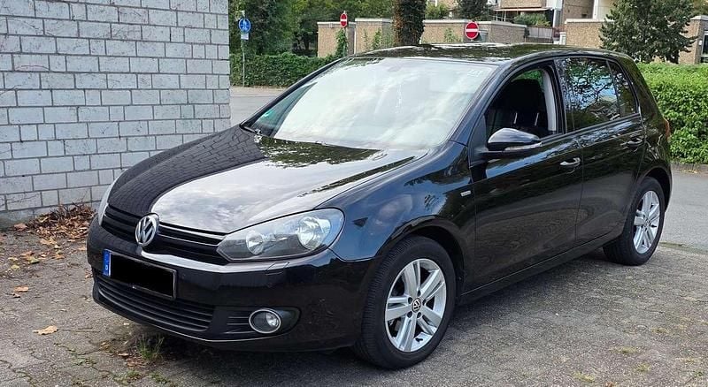 Schwarz Gebraucht 2012 VW Golf VII Comfortline Limousine | 5.500 € (Guter Preis) - Bild 1/4