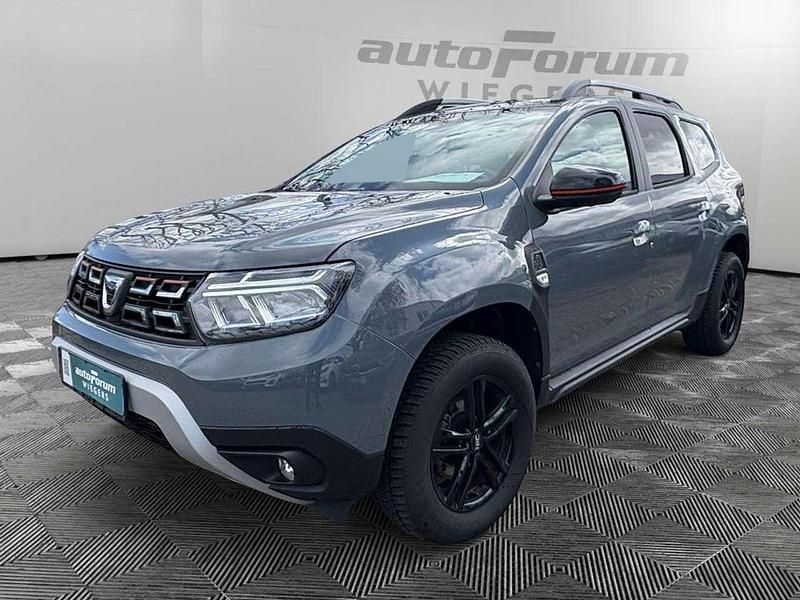 Gebraucht Dacia Duster Extreme 150 PS (110 kW) 2022 Grau SUV
