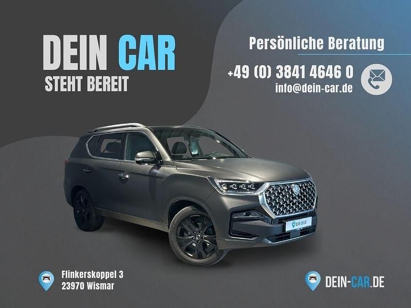Schwarz Gebraucht 2023 Ssangyong (KGM) Rexton Crystal SUV | 34.995 € (Fairer Preis) - Bild 1/4