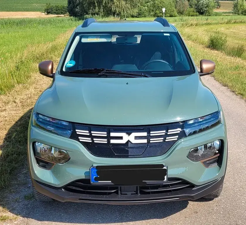 Gebraucht Dacia Spring Extreme 47 kW (65 PS) 2024 Grün Kleinwagen