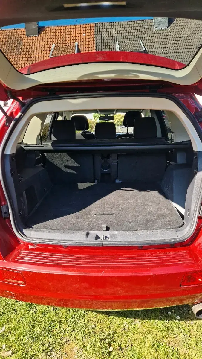 Second-hand Dodge Journey 170 CP (125 kW) 2010 Roșu SUV