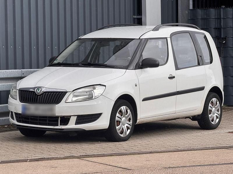Gebraucht Skoda Roomster 75 PS (55 kW) 2011 Weiß Van / Kleinbus