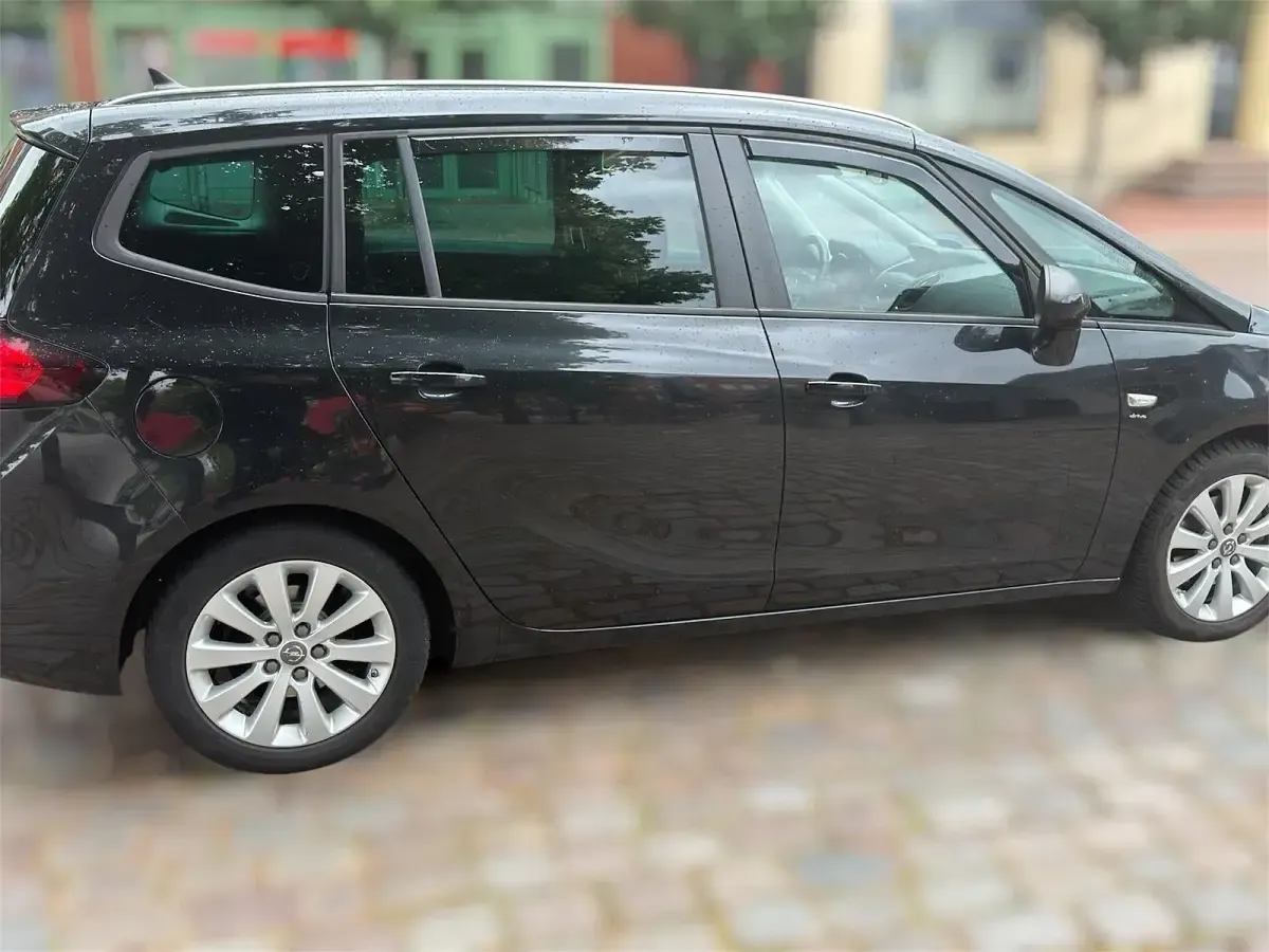 Gebraucht Opel Zafira drive 135 PS (99 kW) 2016 Grau Van / Kleinbus