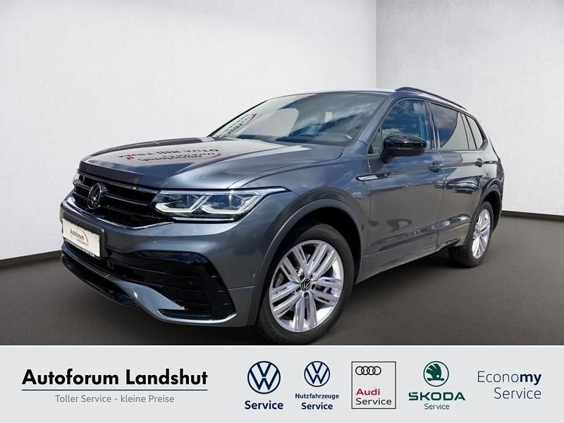 Grau platinum grey Gebraucht 2022 VW Tiguan Allspace R-line SUV | 38.890 € (Fairer Preis) - Bild 1/4