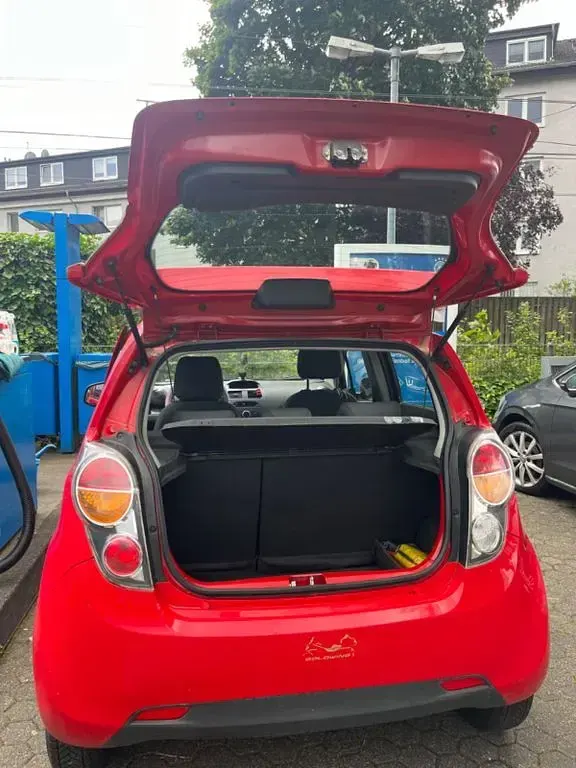 Gebraucht Chevrolet Spark LS 68 PS (50 kW) 2010 Rot Kleinwagen