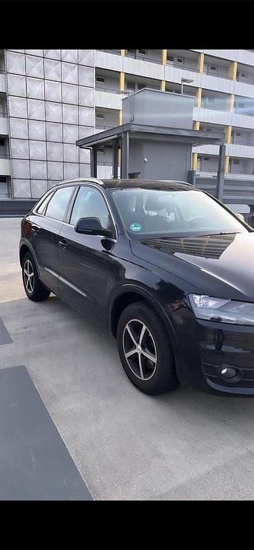 Gebraucht Audi Q3 170 PS (125 kW) 2012 Schwarz SUV