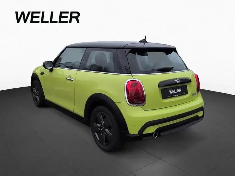 Gebraucht Mini Cooper 136 PS (100 kW) 2023 Zesty yellow (gelb) Kleinwagen