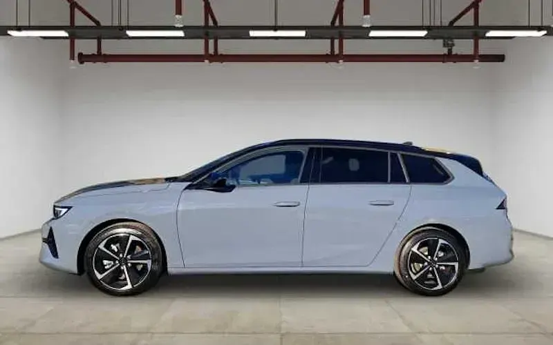 Neu Opel Astra 130 PS (95 kW) 2026 Grau Kombi