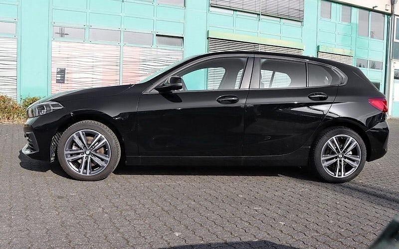 Gebraucht BMW 118 Advantage 136 PS (100 kW) 2023 Schwarz Kleinwagen