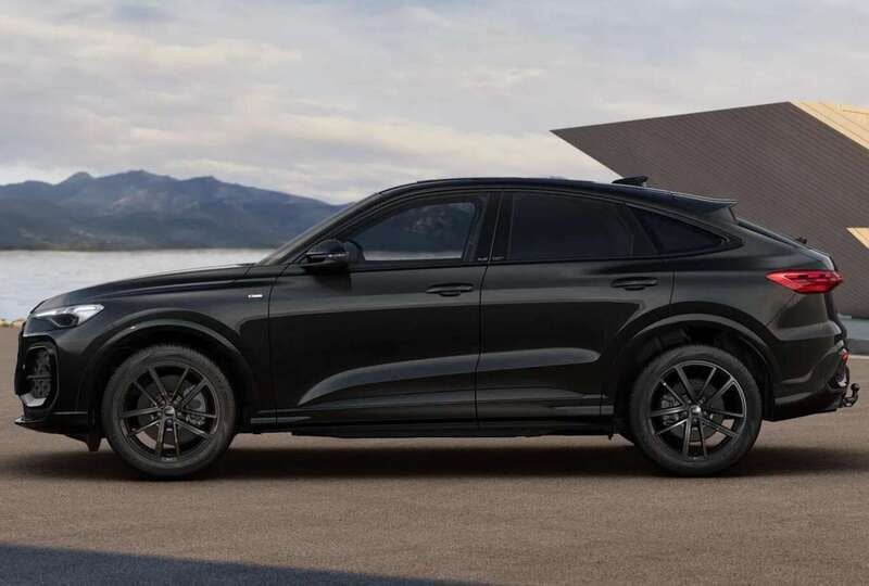Mythosschwarz metallic Neu 2025 Audi Q5 Sportback S-Line SUV | 65.363 € (Guter Preis) - Bild 1/3