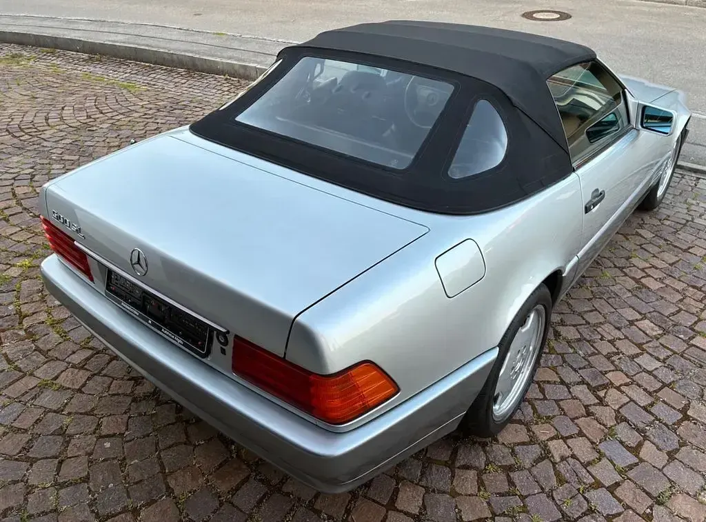 Gebraucht Mercedes SL500 320 PS (235 kW) 1992 Silber Cabrio