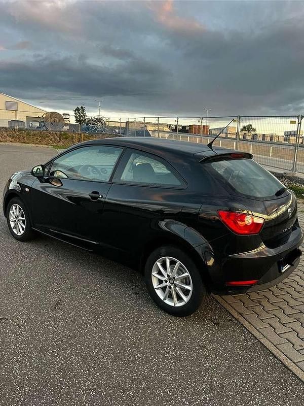 Gebraucht Seat Ibiza Reference 69 PS (50 kW) 2014 Schwarz Kleinwagen