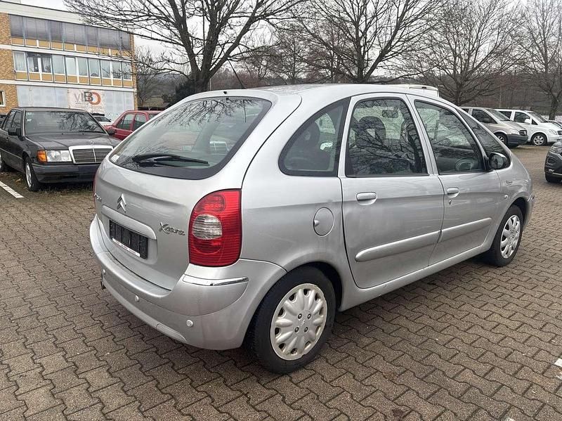 Gebraucht Citroën Xsara Exclusive 136 PS (100 kW) 2005 Silber Van / Kleinbus