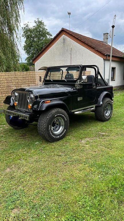 Schwarz Gebraucht 1981 Jeep CJ SUV | 14.500 € - Bild 1/4