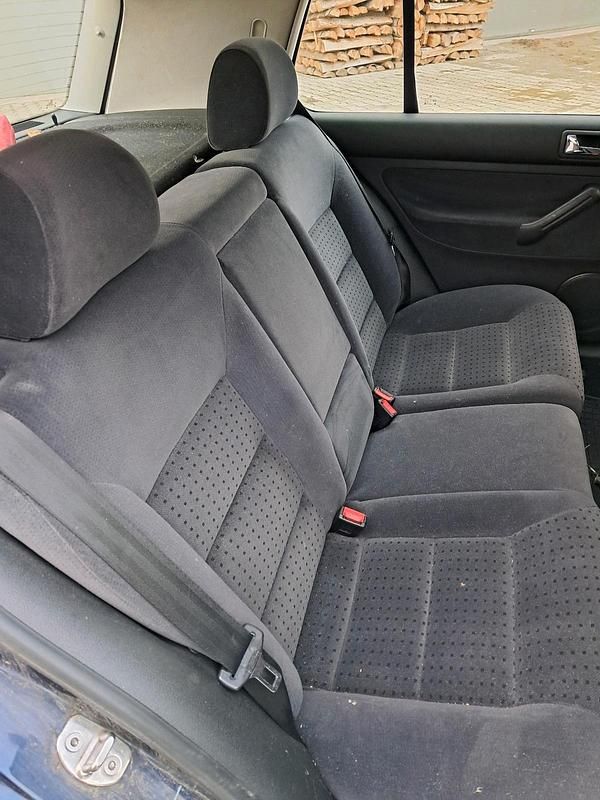 Gebraucht VW Golf IV 104 PS (76 kW) 2000 Blau Kleinwagen