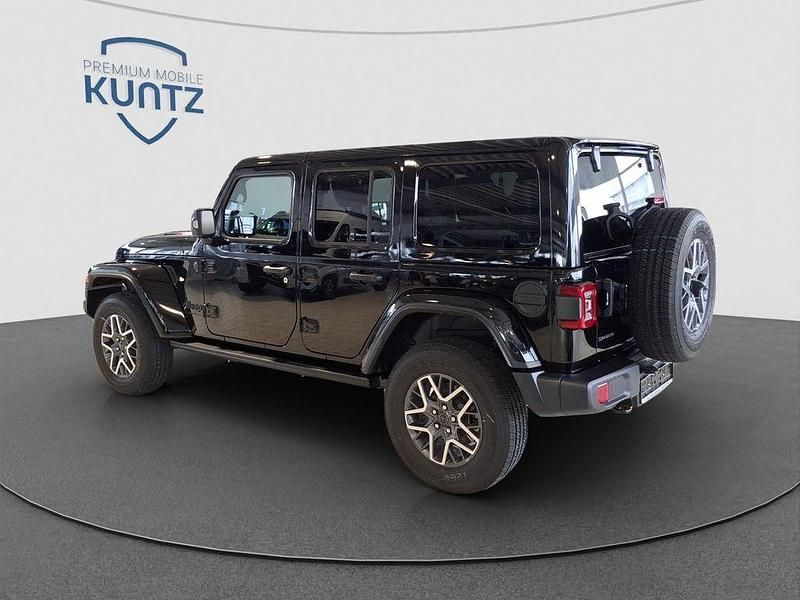 Neu Jeep Wrangler Sahara 272 PS (200 kW) 2026 Schwarz SUV