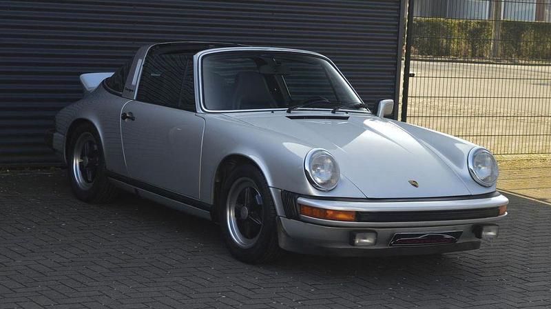 Gebraucht Porsche 911 179 PS (131 kW) 1977 Grau Cabrio