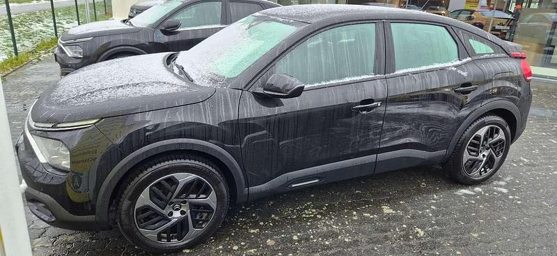 Gebraucht Citroën C4 Feel 131 PS (96 kW) 2022 Other Limousine