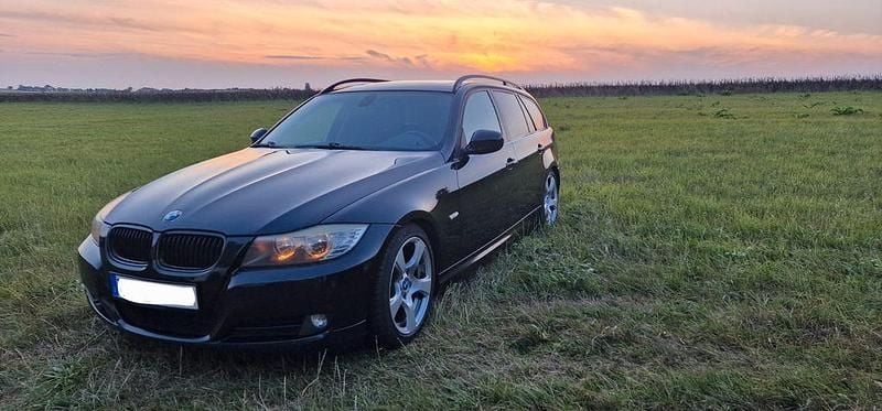 Gebraucht BMW 318 180 PS (132 kW) 2008 Schwarz Kombi