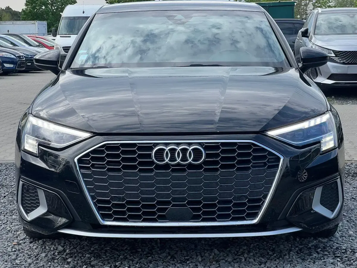 Używany Audi A3 Sportback Advanced 150 KM (110 kW) 2022 Czarny Hatchback