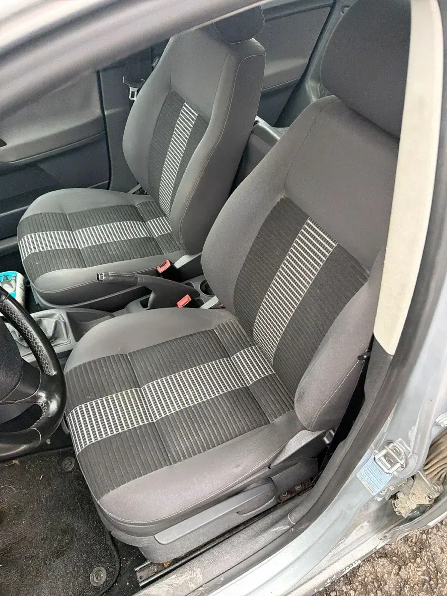 Gebraucht VW Polo 70 PS (51 kW) 2009 Silber Kleinwagen